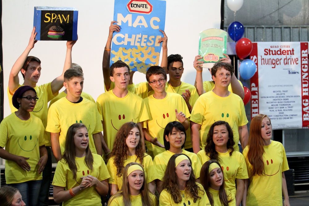 092914-hunger-drive08
